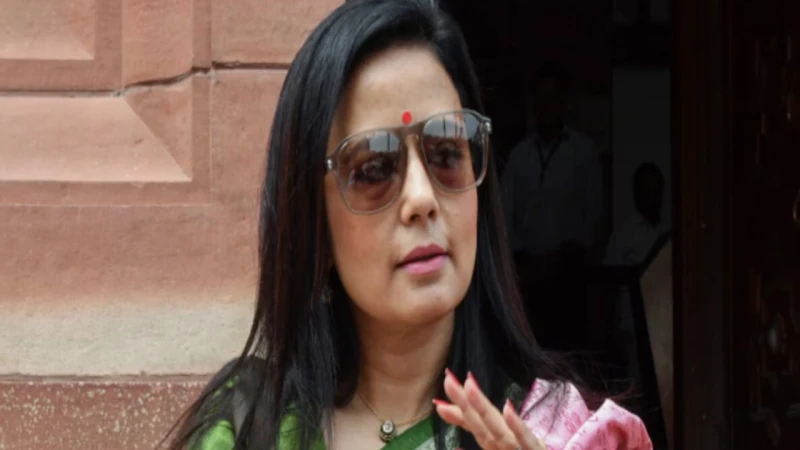 Mahua Moitra ने  BJP महिला सांसदों कसा तंज, बोलीं- मेरे चीर हरण पर खामोश रहने के लिए ‘थैंक्यू’