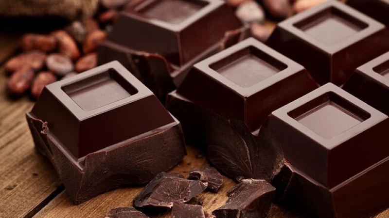 Dark Chocolate : वजन कम करने से लेकर दिल की अच्छी सेहत तक, जानें डार्क चॉकलेट के फायदे