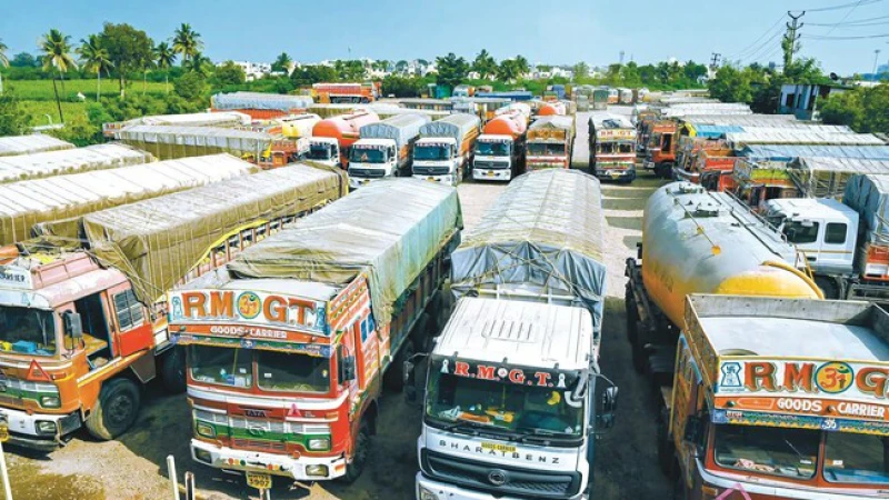 Truck Driver Strike : ट्रक ड्राइवरों की हड़ताल के बीच सरकार ने जारी किए ये निर्देश, जानें- क्या कहा?